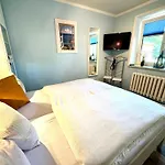 Krull App 02 Apartment Ahrenshoop