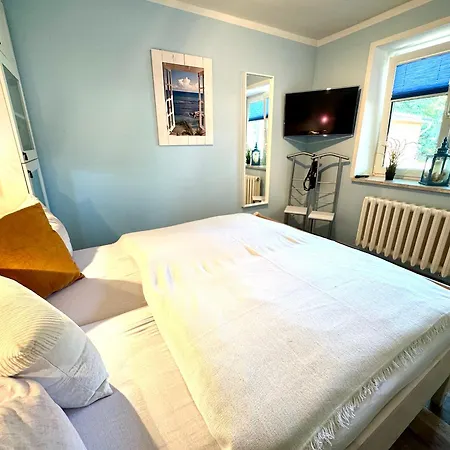 Krull App 02 Apartment Ahrenshoop